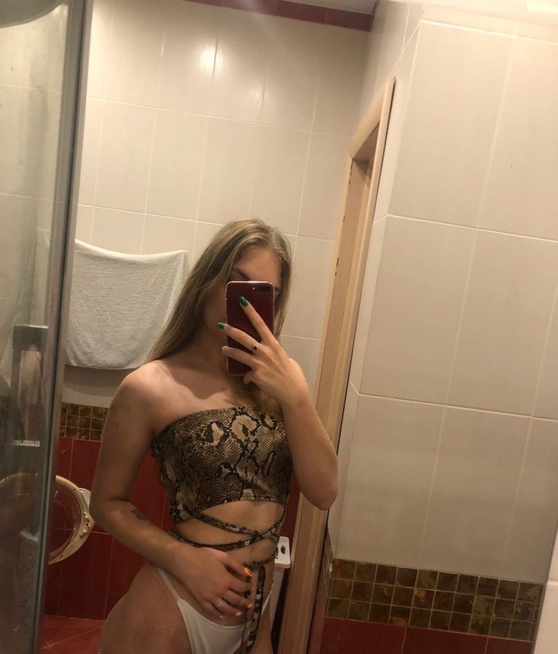 Анастасия привлекальеная девушка из Кальмиусского цена от 3000 руб