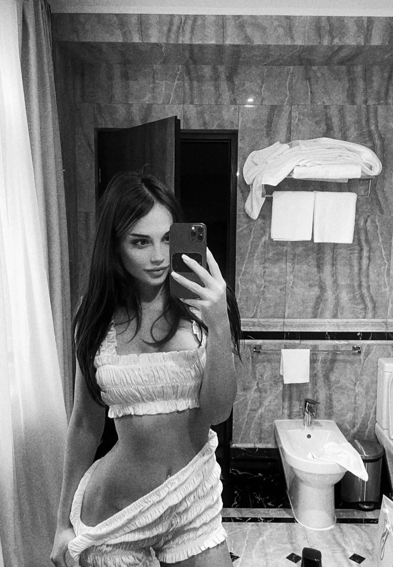 Индивидуалка Яна, доступна для личного знакомства от 3000 руб