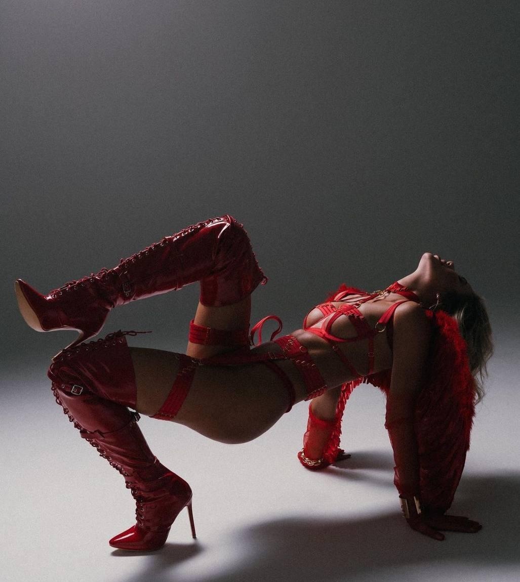 Индивидуалка Забава, доступна для личного знакомства от 7000 руб