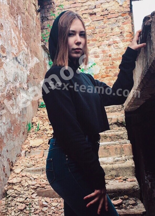 Елена привлекательная девушка из Кальмиусского цена от 3500 руб
