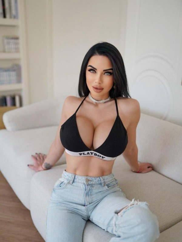 Ника привлекательная девушка из Кальмиусского цена от 7000 руб